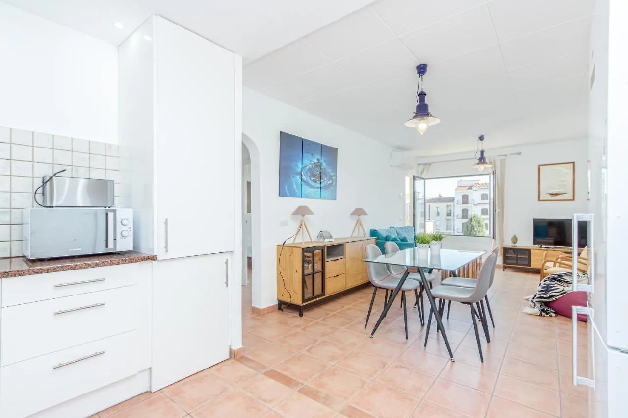 Empurialola- Apartamento En Empuriabrava Con Piscina Y Jardines En Centro Y Cerca Playa -158 0*,  Spain