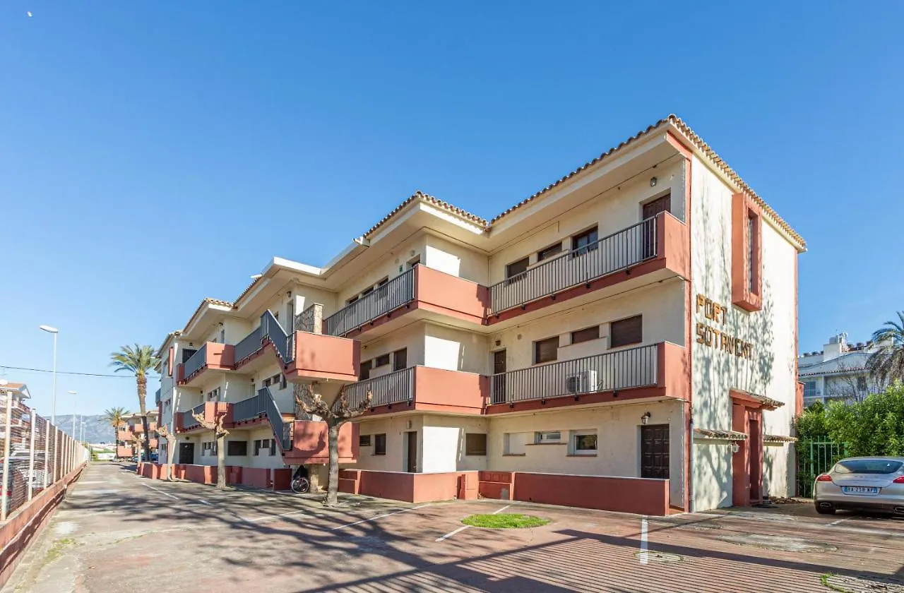 Empurialola- Apartamento En Empuriabrava Con Piscina Y Jardines En Centro Y Cerca Playa -158 0*,  Ισπανία