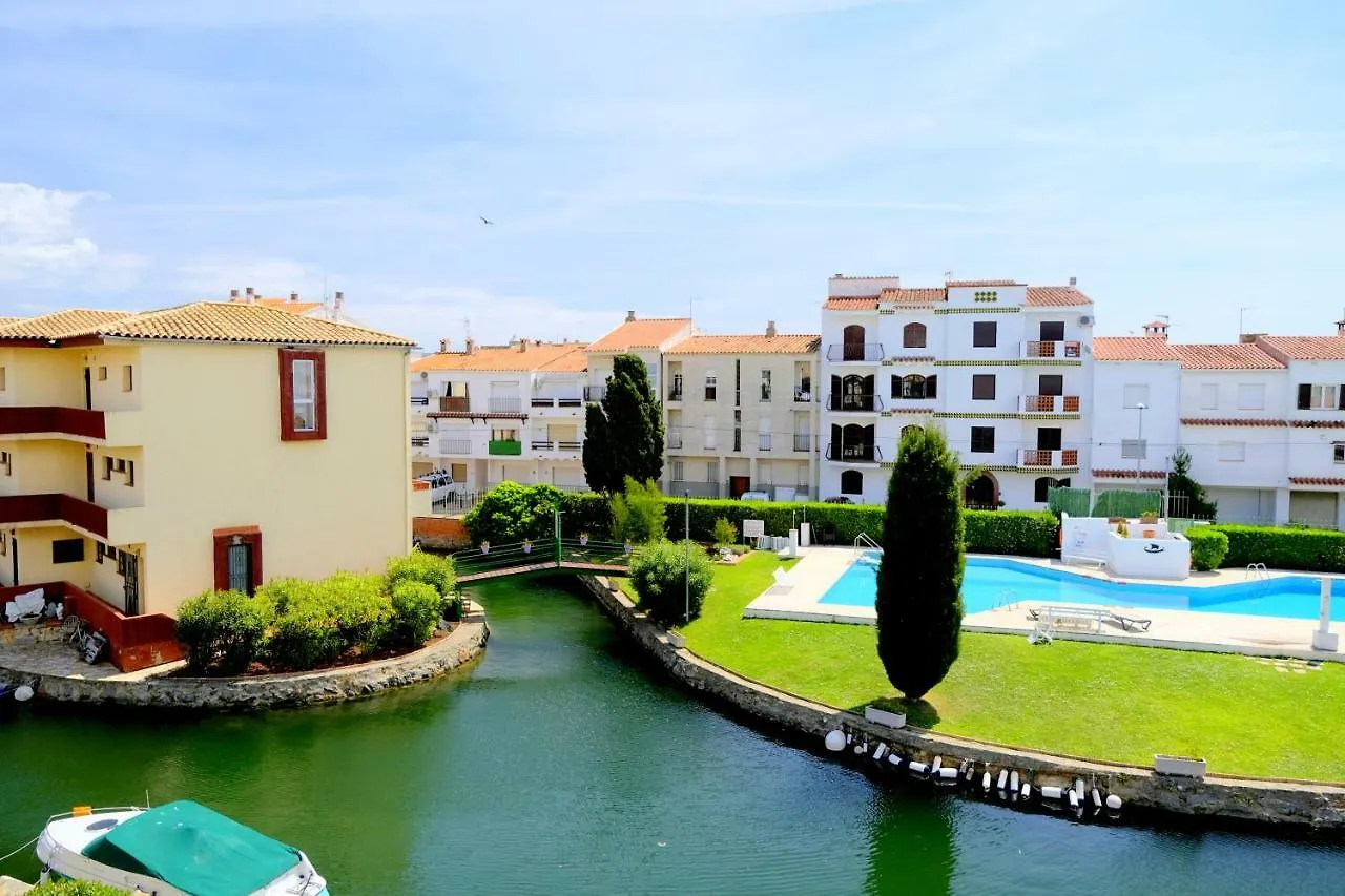 Apartment Empurialola- Apartamento En Empuriabrava Con Piscina Y Jardines En Centro Y Cerca Playa -158 Spain